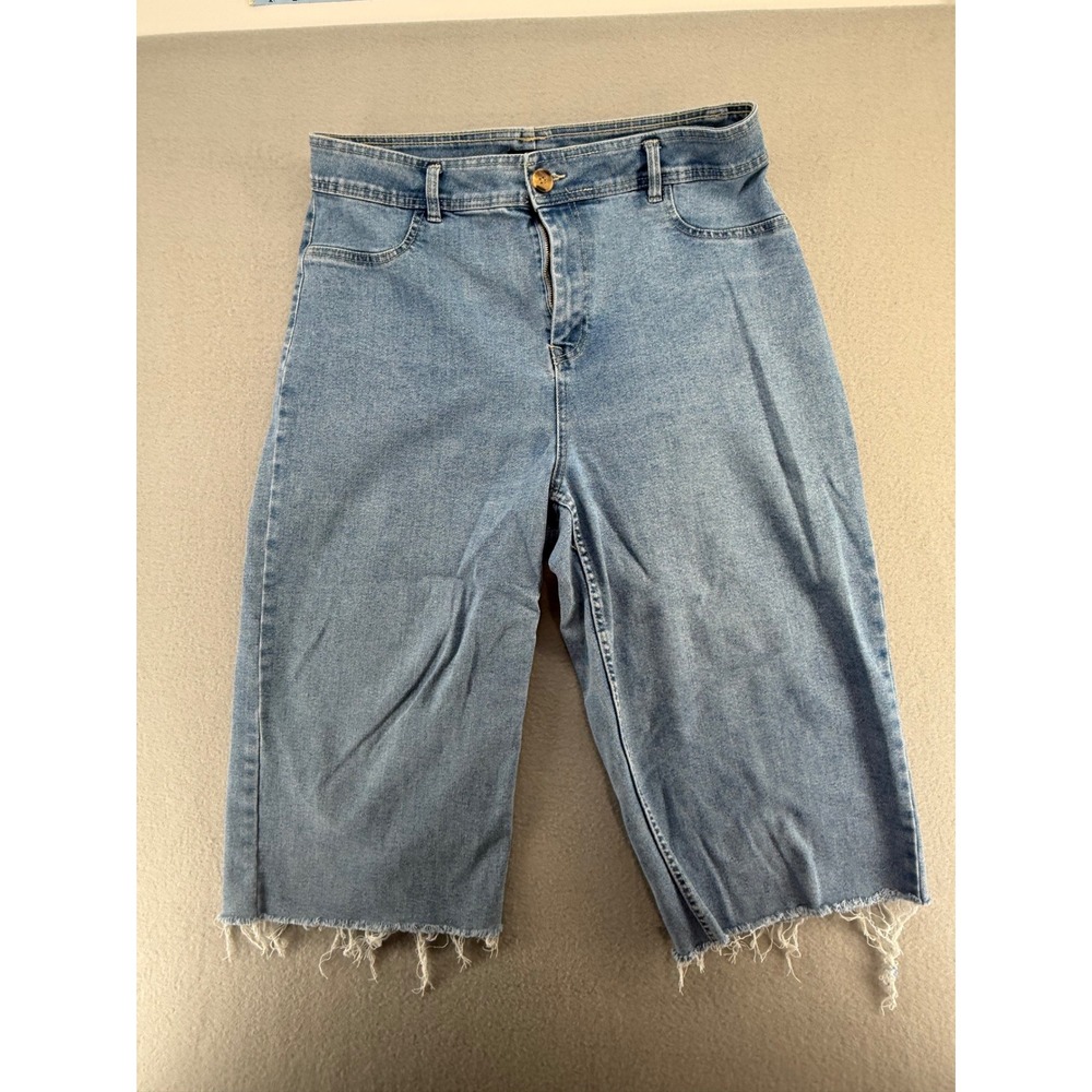 Black Tape WOMEN'S Light Wash High Rise Raw Hem Denim Shorts Size 14